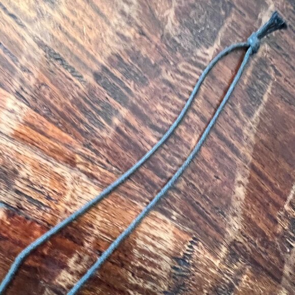 Vintage Lamp Glass Daisy Beads On Cord - Picture 2 of 5